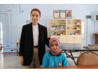 Köy okulu özel okul gibi: 2 ve 8 kişilik sınıflar var