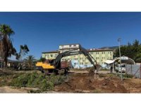 Bozyazı Devlet Hastanesi ek hizmet binası için ilk kazma vuruldu