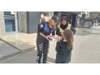 Burdur polisi KADES ve dolandırıcılığa karşı vatandaşları bilgilendirdi