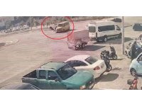 Antalya’da taksi ile çarpışan motosikletli yaralandı