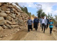 Feke’de üreticilerin kış öncesi zorlu yol sorunu çözüldü: Mahallede büyük sevinç yaşandı