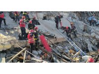 Antalya’da yıkımı gerçekleşen riskli yapı enkazında deprem tatbikatı