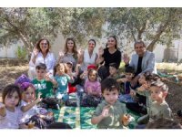 Manavgat’ta minik ellerden zeytin hasadı