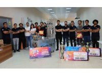 Şampiyon öğrencilerin yeni hedefi: "Uzaya çıkmak"