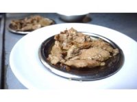 Coğrafi işaret tescilli Gölhisar kavurması 7 saniyede pişiyor, büyük ilgi görüyor