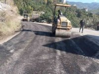 Alanya kırsalında yollar kışa hazırlanıyor