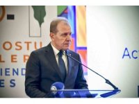 Başkan Seçer: "Kadınların önündeki engeller kalktığında kentlerin de ufku genişler"